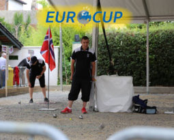 Do finále EuroCupu postoupil obhájce z Belgie, Anglie cítí křivdu