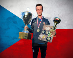 Titul mistra jednotlivců si k narozeninám nadělil Petr Vavrovič!